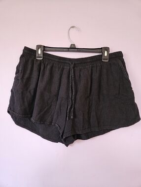 Universal Thread Flowy Black Drawstring Shorts, Size Large